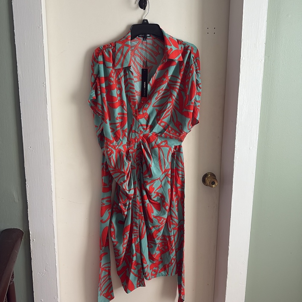 Tropical Print dress - Picture 2 of 3